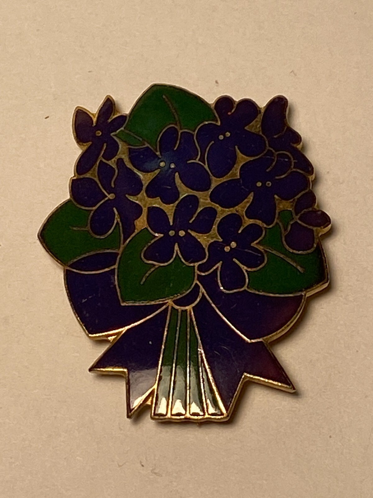 OBERON FLOWER BOUQUET PIN NEW ORLEANS MARDI GRAS KREWE FAVOR MGS1223 eBay