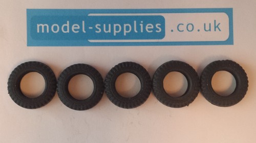 Dinky Reproduction Black Treaded Hollow Fit Tyres 612 / 615 / 617 / 438 etc - Picture 2 of 5