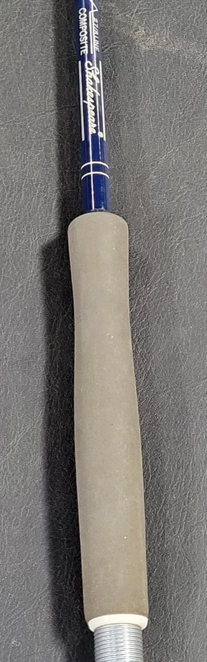 SHAKESPEARE 3 PC 8'0" FY 13-R 7/8 LINE GRAPHITE COMPOSITE FLY ROD, EX CONDITION - Image 3 of 4