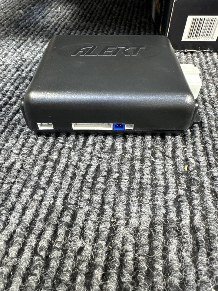 Bulldog Security Deluxe Remote Vehicle Starter Paging Alarm System Deluxe 500B - Image 4 of 4