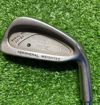 Tour Model ll 4 Iron / RH / Regular Steel ~38.25'' / NEW GRIP / GG2985