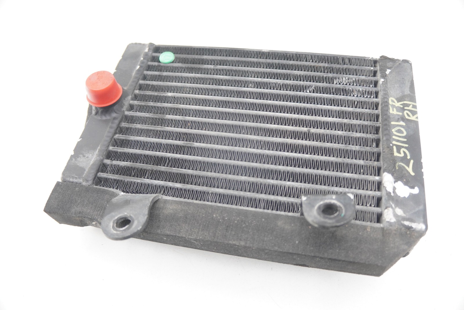 Front Right Oil Cooler Radiator 1.8L Engine A120K0020F Lotus Elise Exige 2004-11