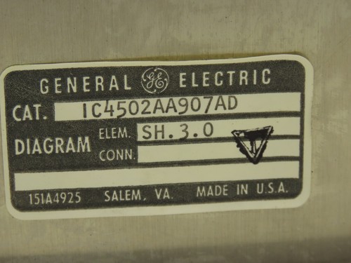 General Electric IC4502AA907AD Spannungsreglermodul - Bild 2 von 13