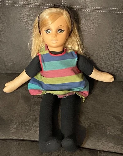 Vintage Mattel 1964 Blonde Scuba Doo Beatnik Doll - Cute but Mute!