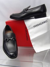 NIB FERRAGAMO REE BLACK LEATHER LOGO GANCINI LOAFERS 9.5 EE ITALY