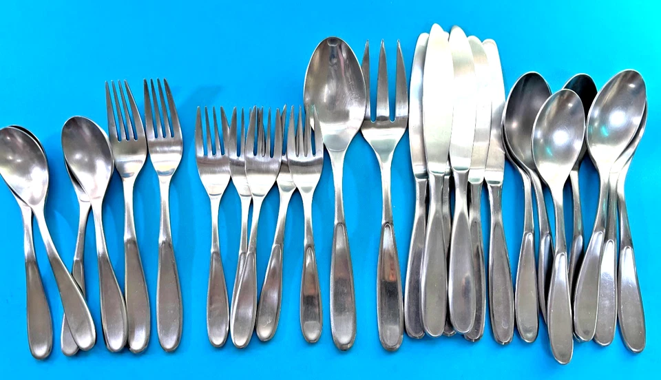 Lote de 27 cucharas tenedores cuchillos DUNE by Splendide de acero inoxidable satinado Foto 3 de 4