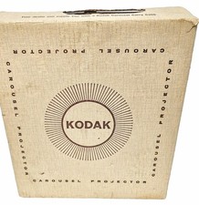 Kodak Carousel 850 Slide Projector Original Box Lense Plugged In Fan Light Ok