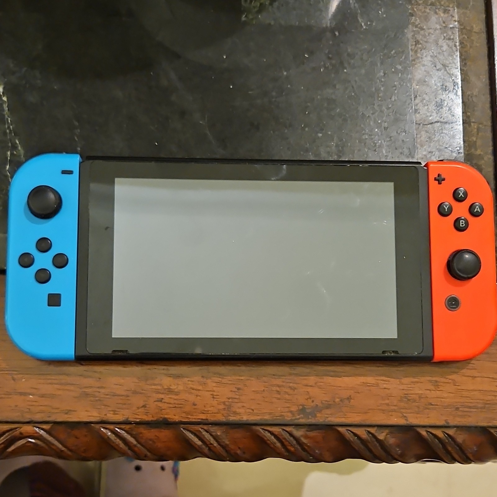 Nintendo Switch HAC-001 Console Neon Red & Blue Joy-Con, Dock, HDMI, Wi-Fi