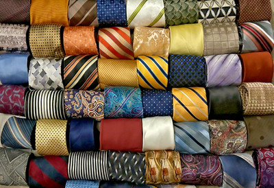 Lot 35 Pc All Silk Mens Neckties Multicolor Quilting Craft Holiday Art Lots