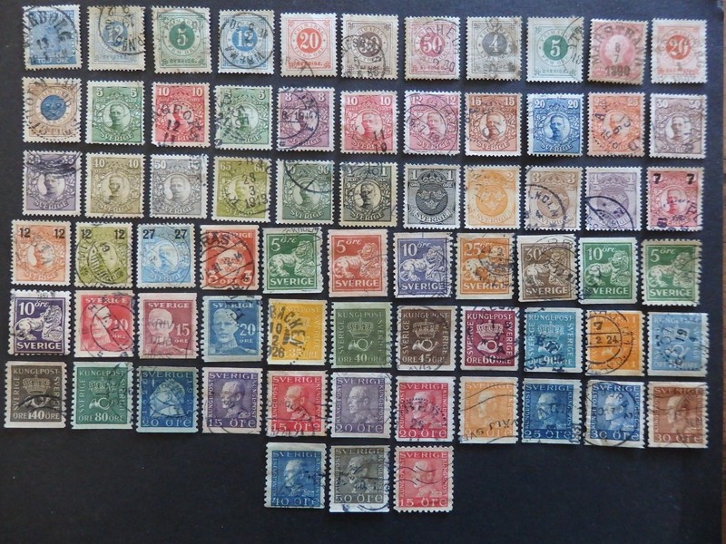 Sweden  Early Lot of 96 Stamps 1858 - 1925  - Used