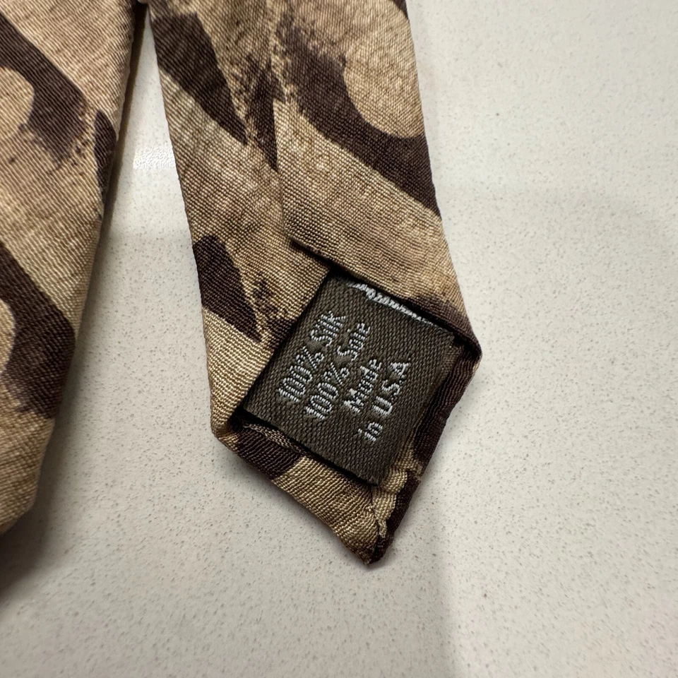 Corbata vintage Calvin Klein beige geométrica seda para hombre hecha a mano en EE. UU. Foto 3 de 4
