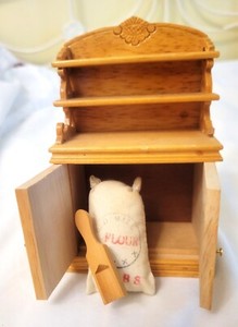 Vintage Miniature Wood Kitchen Hutch for Dollhouse or Miniatures 5.5"