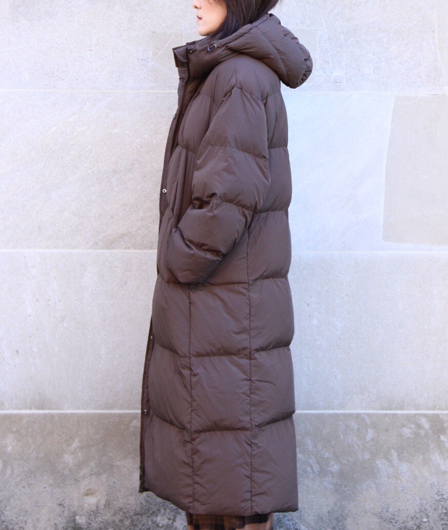 Women's Long Brown Puffer Jacket for Winter Warmth and Style  