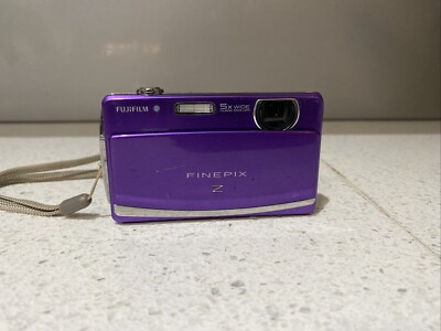Fujifilm Finepix Z90 Intuitive 3.0 inch LCD 14mp Touchscreen