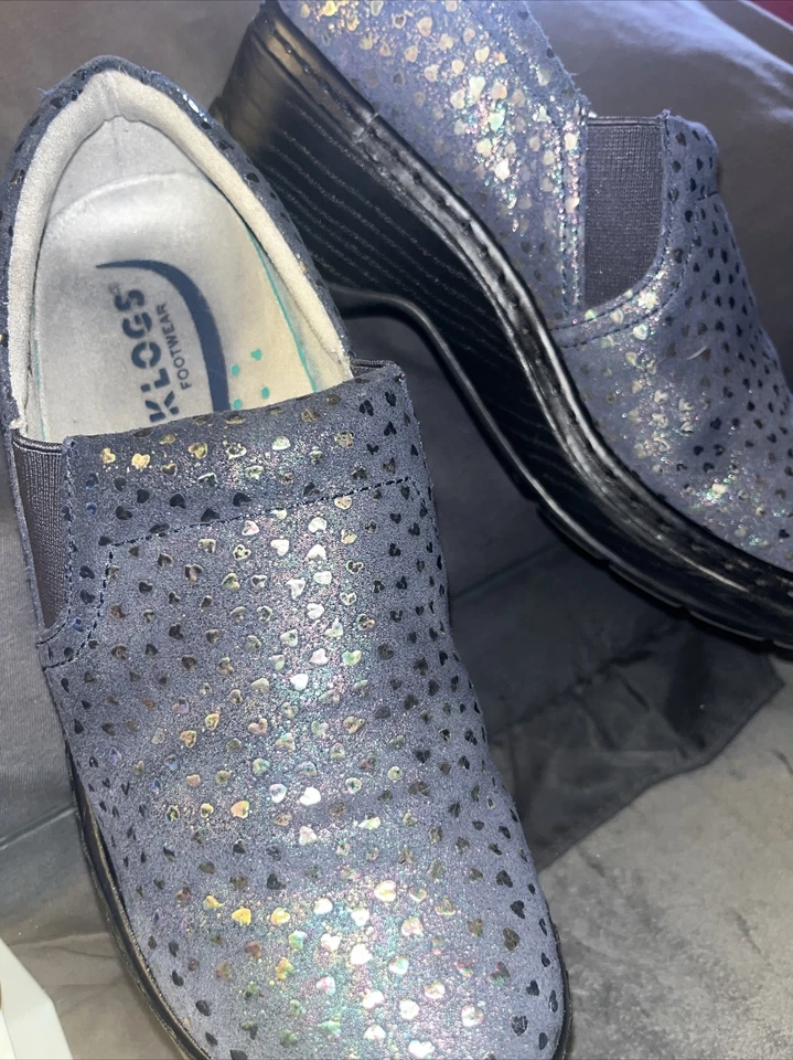 Zapatos sin cordones KLOGS Naples talla 7,5 M enfermería atención médica corazones azul marino LNC Foto 4 de 4