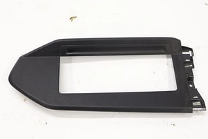 VW Caddy Radio Rahmen 2K8858069D