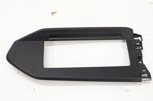 VW Caddy Radio Rahmen 2K8858069D