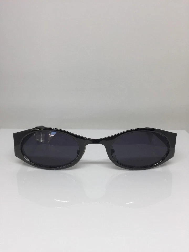 Óculos de sol vintage olho de gato Gianni Versace S99 Mod. S99 Col. 89M cinza escuro Itália - Imagem 3 de 4