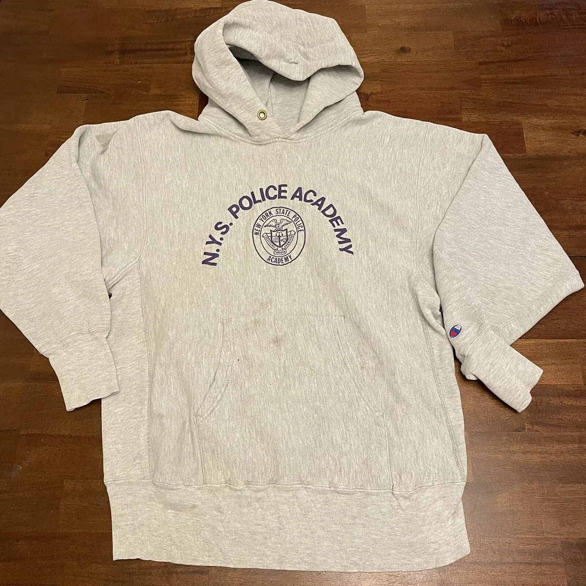 Champion sweater academy lol online