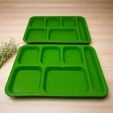 Green 6-Compartment School Cafeteria Lunch Tray For Cool and Hot Food Drink