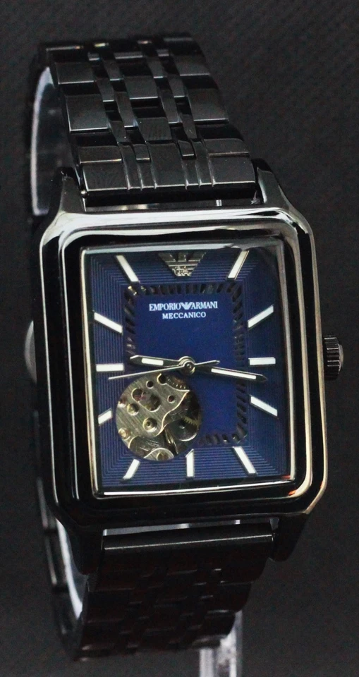 Hermoso reloj para hombre Emporio Armani automático con esfera azul de acero inoxidable. Foto 2 de 4