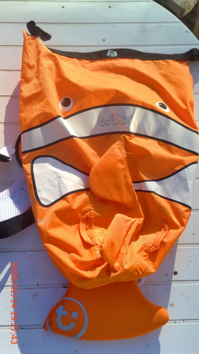 Trunki Kinder 'Tiger' Aufsitzkoffer und Clownfisch Trockentasche. - Bild 3 von 8