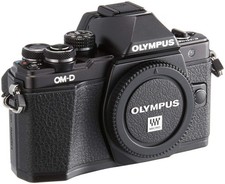 OLYMPUS OM-D E-M10 Mark II Double Zoom Kit Excellent Condition 2 Lenses