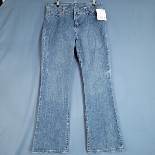 Chic Sassy Style Women's Low Rise Boot Cut Pants Blue Size 16 Average
