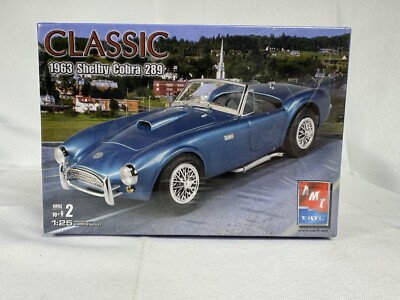 Classic Shelby Cobra Ford 289, 1/25  Model Car Kit #38423 SEALED, AMT/ ERTL