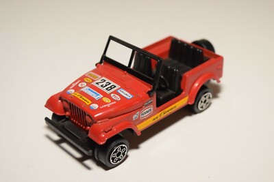 Modèle Réduit Burago 1/24 Jeep CJ7 Renegade 1976 Rouge - Ancien - Sans Boîte