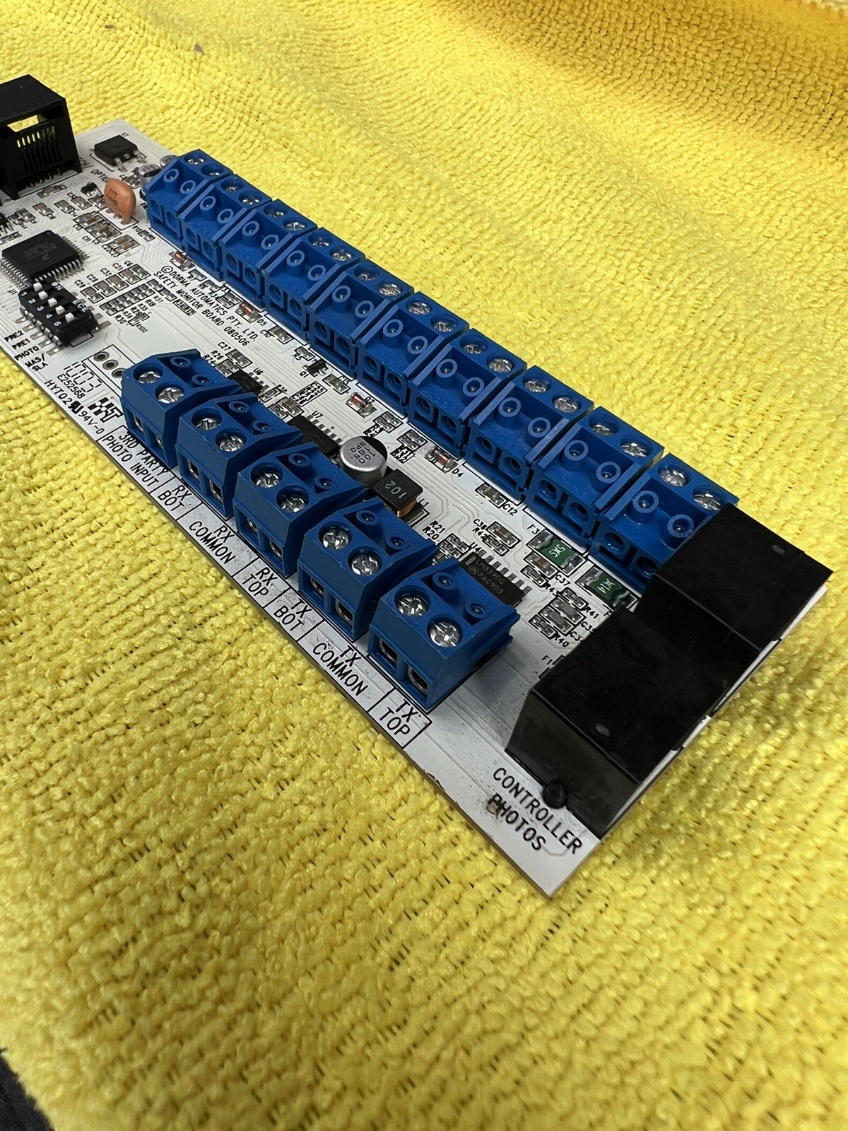 Picture 2 of 3