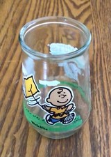 Welch's Peanuts Comic Classics #3 Fly A Kite Charlie Brown & Sally Jelly Jar