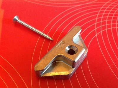 Roto 848230006000 Schließblech Schließstück + Schraube , NT , NEU Pilzkopf