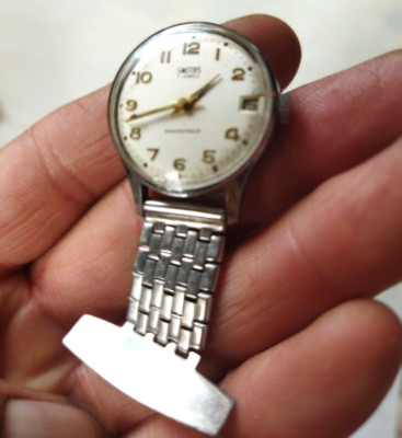 Smiths 7 Jewels Self Winding  Pin Brooch Watch Silver Tone