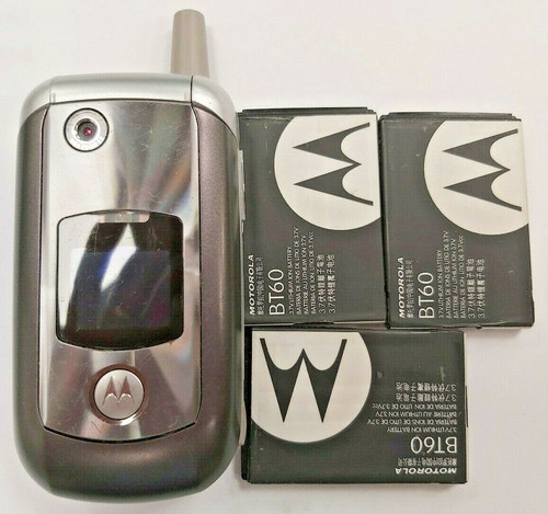 Motorola V975 Mobile Phone Turns on but no Screen Spares or Repair