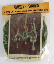 Vintage Macrame Pot Hanger Kit Earth Things 3 Style Instructions Green NEW OS