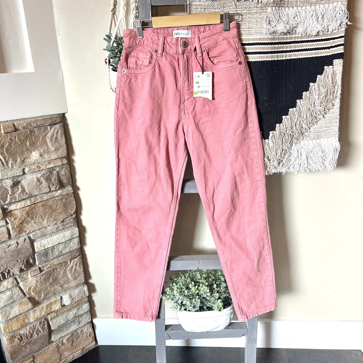 Pink mom jeans best sale zara