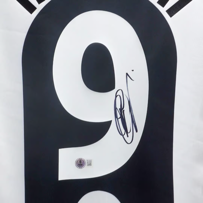 Filippo Inzaghi Signed Juventus FC Home Soccer Jersey #9 with