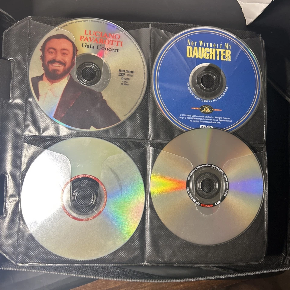 Disco Case Logic 208 26 páginas CD/DVD/videojuego negro/naranja y 100+ películas Foto 3 de 4