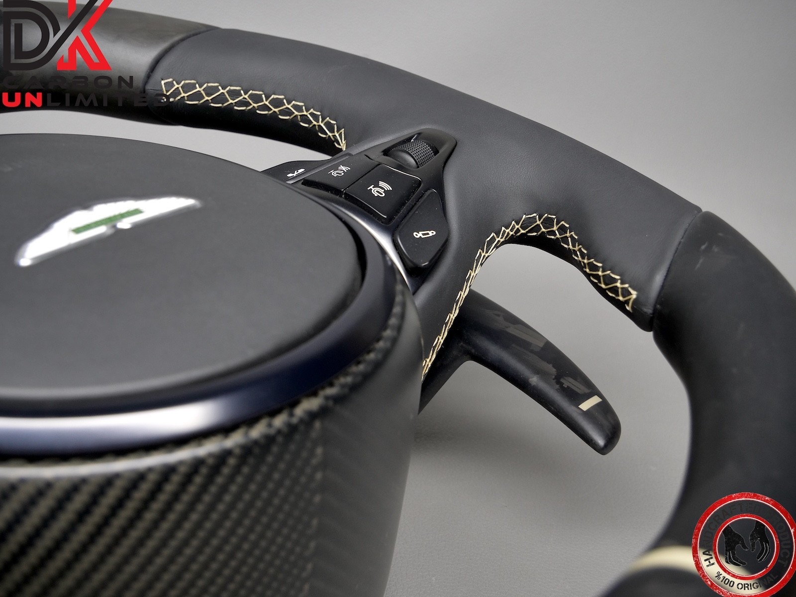 Aston Martin Vantage DBS DB11 Sand Storm Ring Matte Forged Carbon Steering Wheel