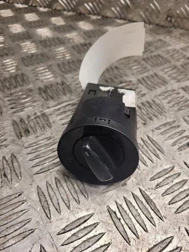 VW PASSAT Variant B5 3B6 Scheinwerferschalter 1C0941531 1.90 Diesel 23936303