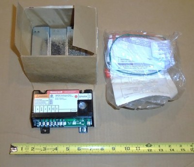 Honeywell S8670K pilot/burner ignition control unit, mount, and installation kit
