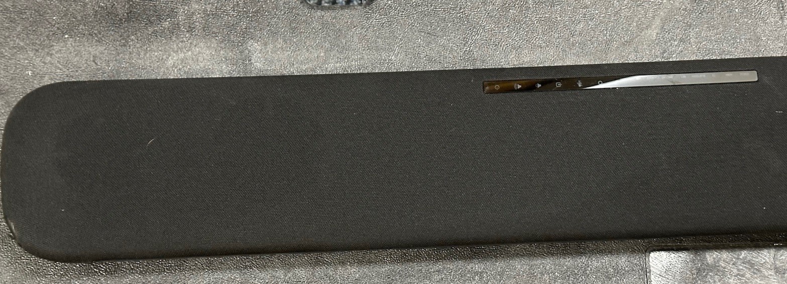 Bar Dual In-bar Subwoofers Fabric Torn-see Photos
