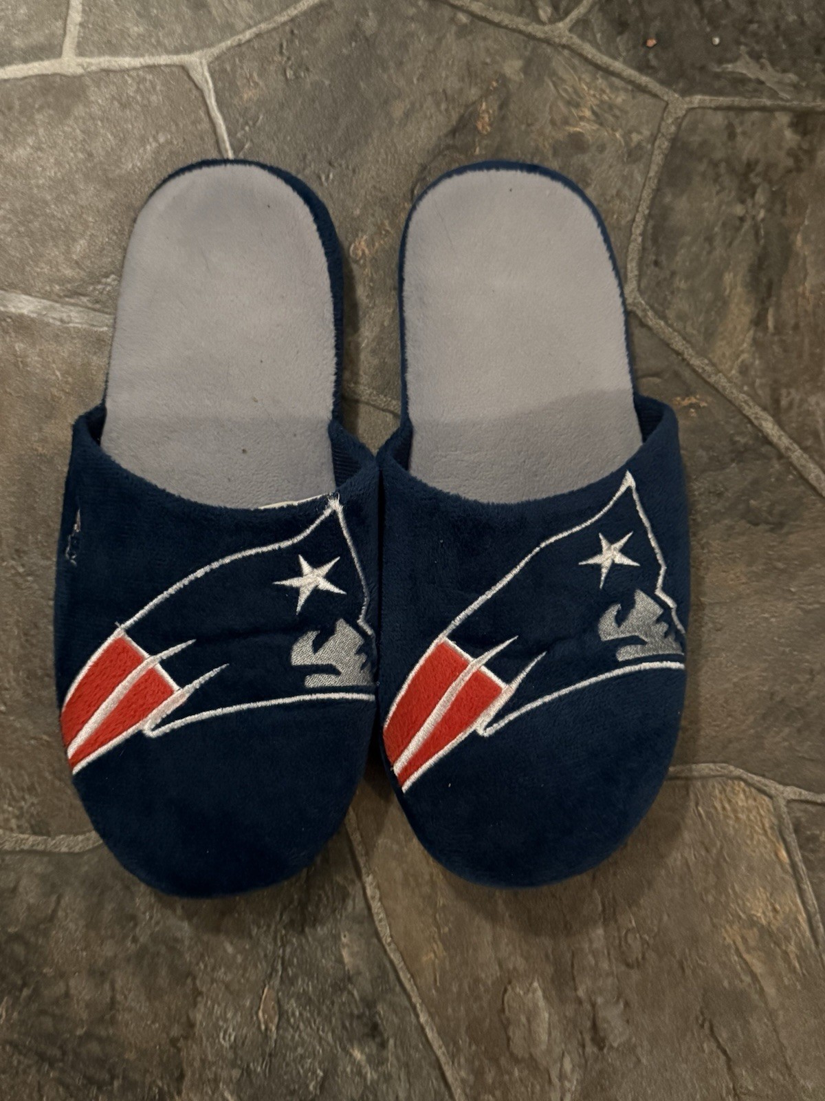 SAOLA New England Patriots Forever Collectibles FOCO NFL ciabatte suola rigida grandi usate