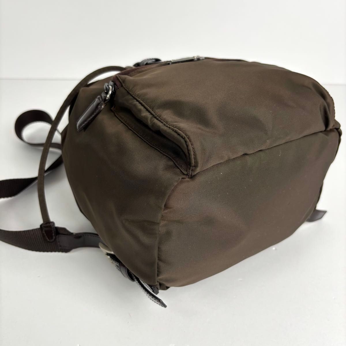 Excellent condition PRADA triangular logo backpac… - image 7