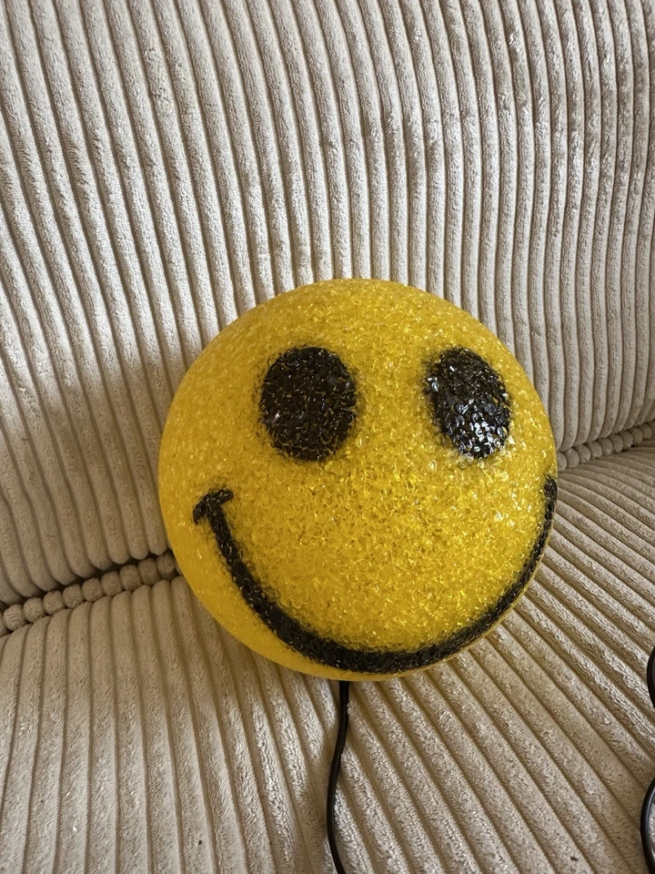 Smiley Face Round Desk Lamp Retro Novelty Early 2000s - Image 3 of 4