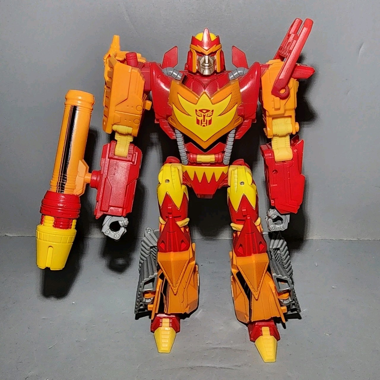 Transformers Legacy Comic Edition Autobot FLAME 100% Complete Generations