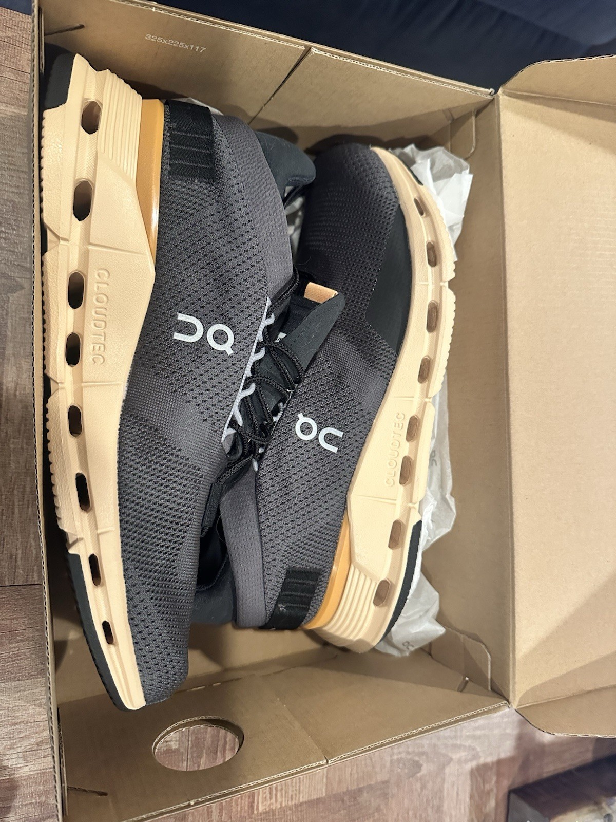 OnCloud Cloudnova Women’s Size 9.5 Eclipse / Sava… - image 5