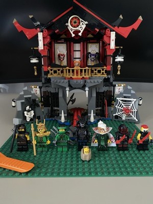 LEGO NINJAGO Temple of Resurrection 70643 100% Complete Set with Instructions