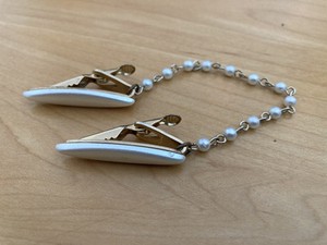 Vintage Sweater Guard Tie Clip Gold & Pearl Chain